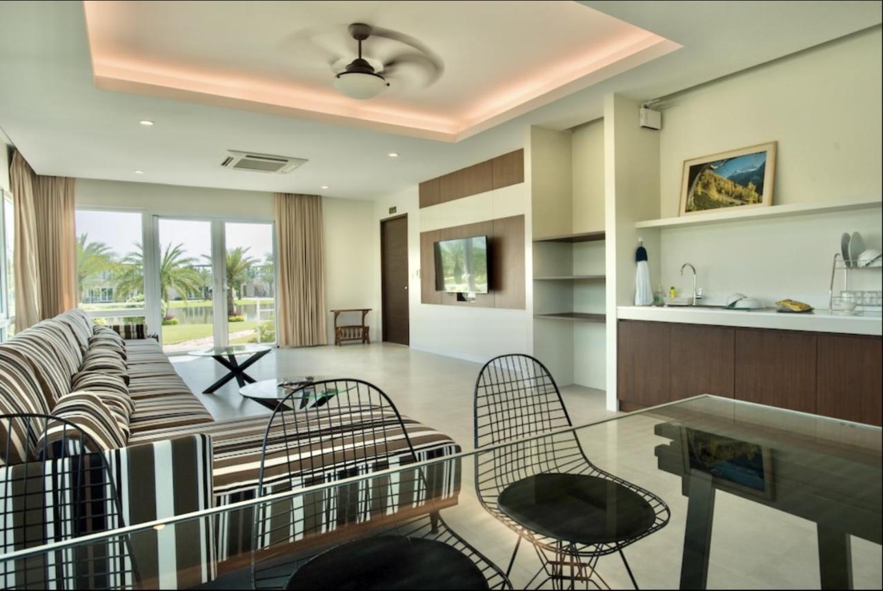 Ravin Home ราวินโฮม Накхоннайок Экстерьер фото